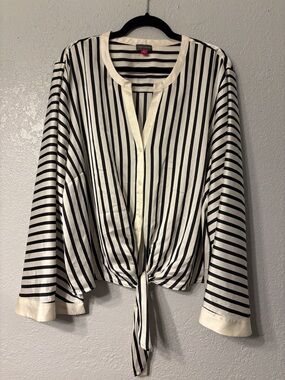 Vince Camuto Black & Cream Striped Tie-Front Blouse